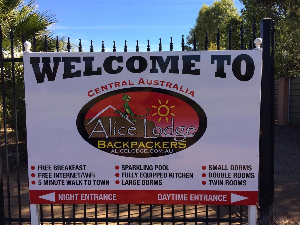 Alice Lodge Alice Springs Bagian luar foto