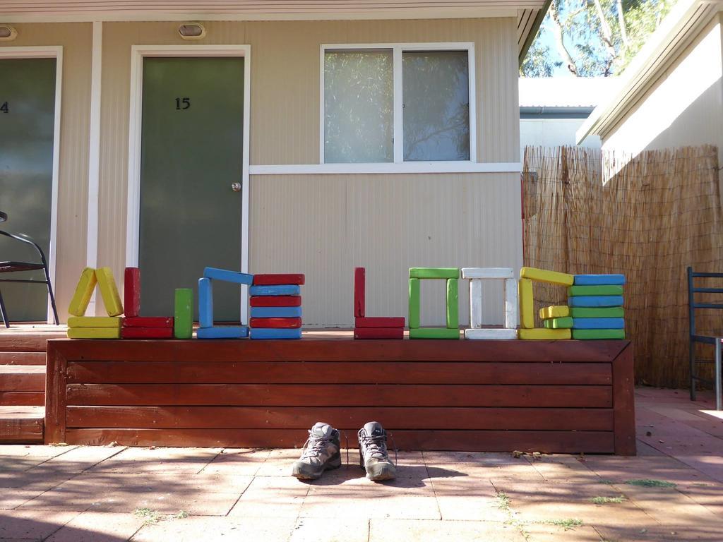 Alice Lodge Alice Springs Bagian luar foto
