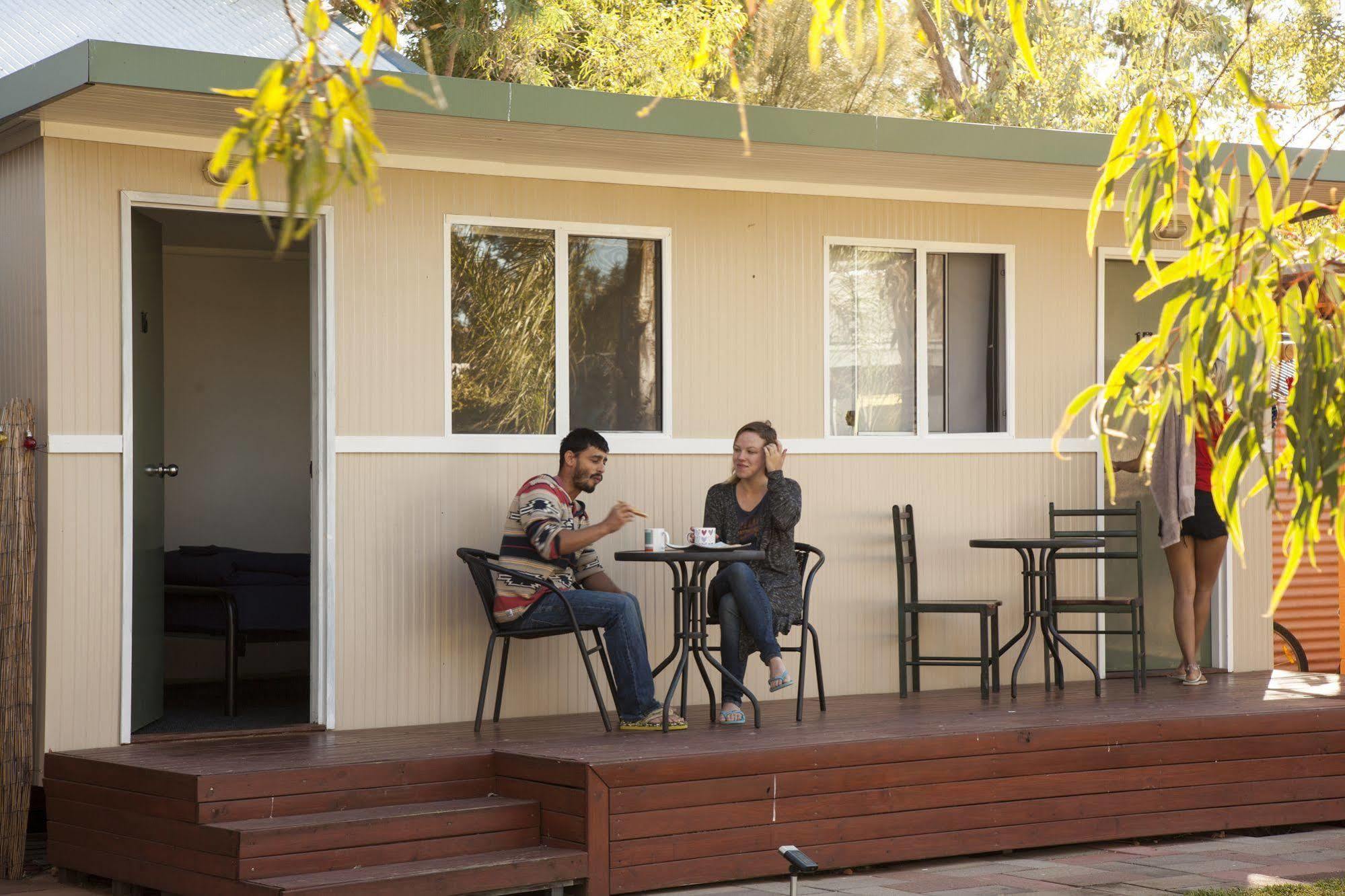 Alice Lodge Alice Springs Bagian luar foto